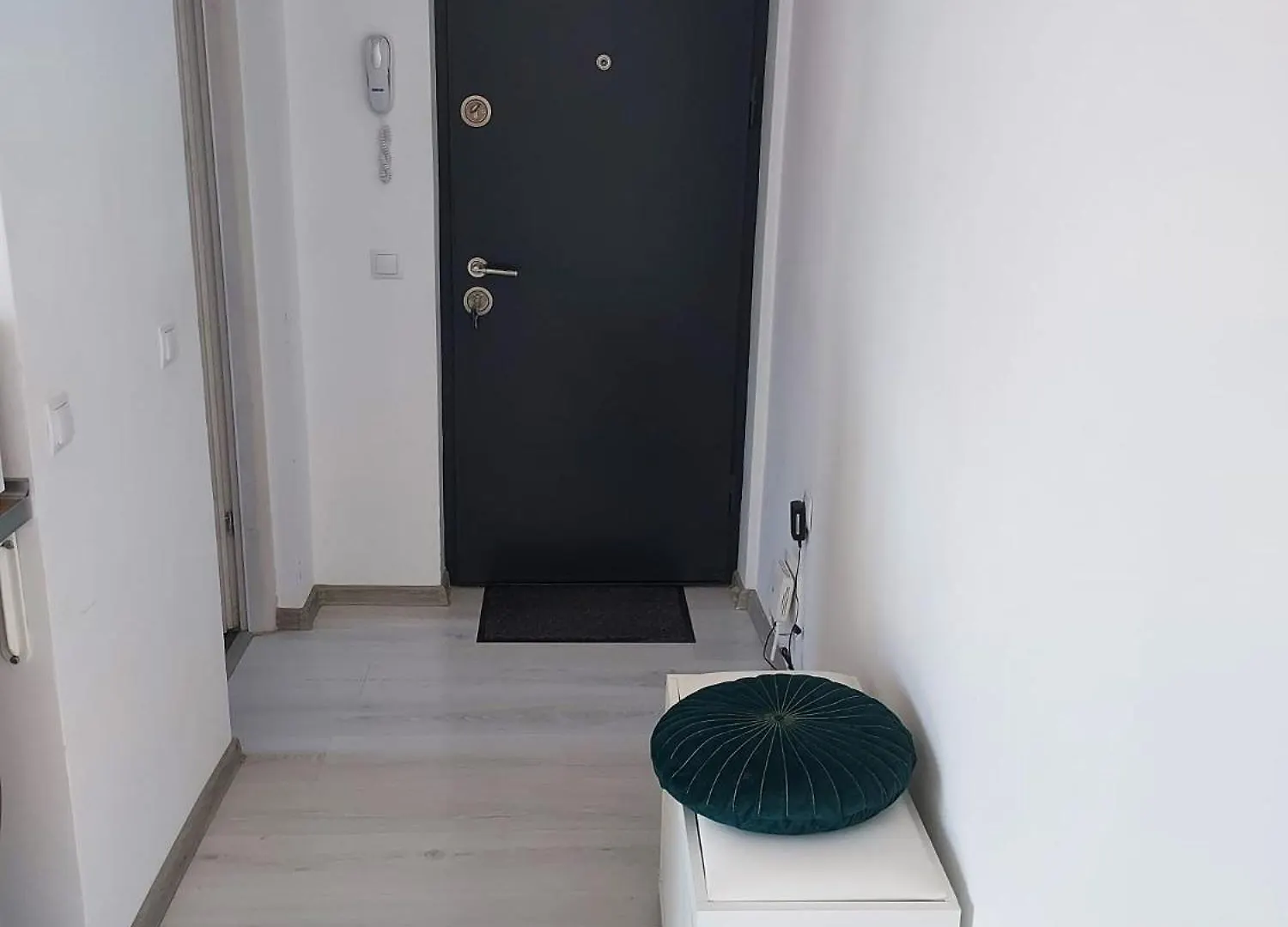 Otopeni Studio Airport Therme C1A4 Romania